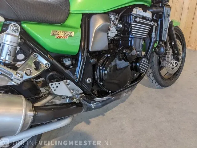 Motor kawasaki, zrx 1100, bouwjaar 1999 - afbeelding 18 van  21