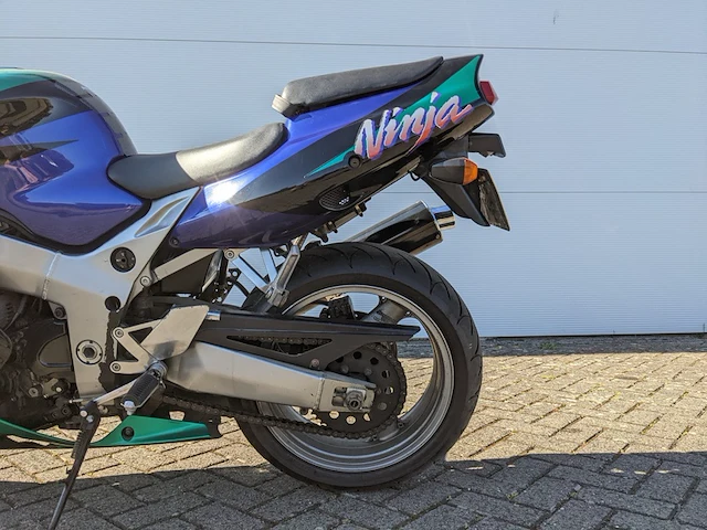 Motor kawasaki, zx-9r ninja, 1997 - afbeelding 21 van  57