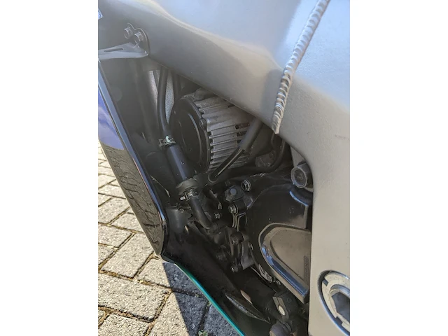Motor kawasaki, zx-9r ninja, 1997 - afbeelding 32 van  57