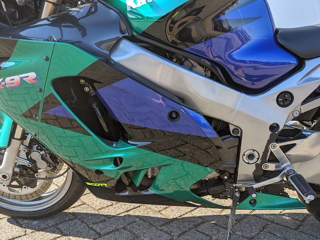 Motor kawasaki, zx-9r ninja, 1997 - afbeelding 33 van  57