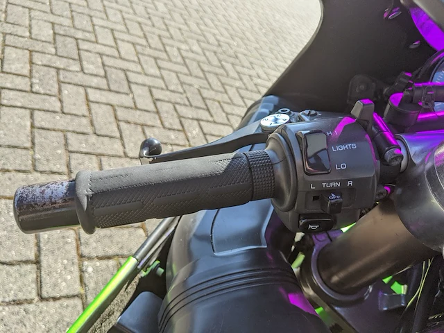 Motor kawasaki, zxr 750, 1993 - afbeelding 13 van  57