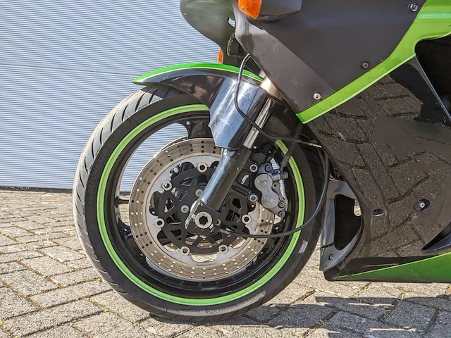Motor kawasaki, zxr 750, 1993 - afbeelding 36 van  57