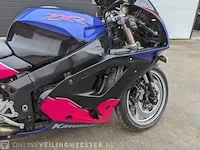 Motor kawasaki, zxr 750, bouwjaar 1993 - afbeelding 9 van  32