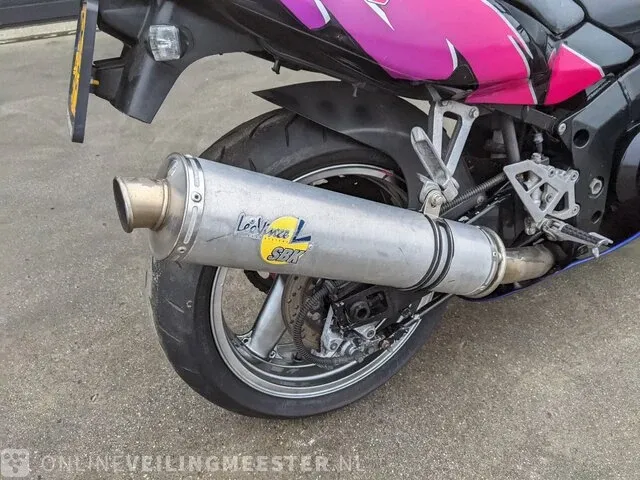Motor kawasaki, zxr 750, bouwjaar 1993 - afbeelding 11 van  32