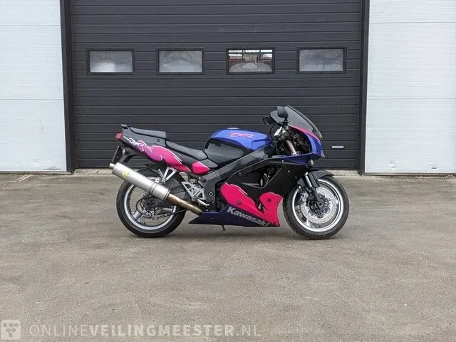 Motor kawasaki, zxr 750, bouwjaar 1993 - afbeelding 1 van  32