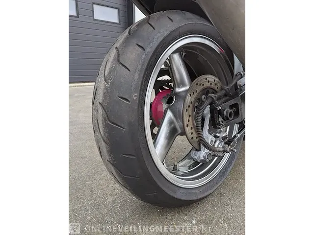 Motor kawasaki, zxr 750, bouwjaar 1993 - afbeelding 13 van  32
