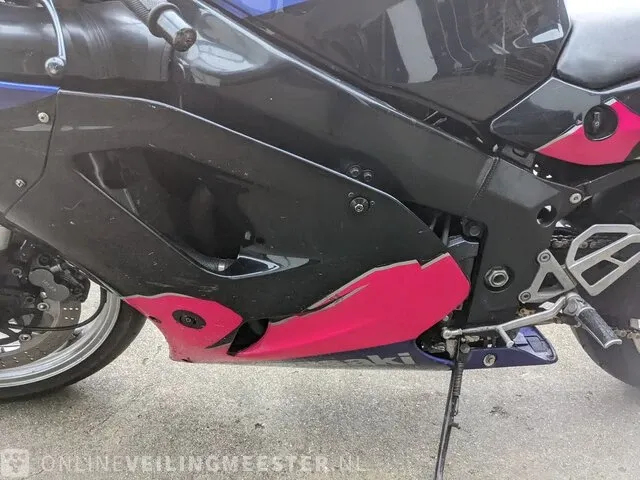 Motor kawasaki, zxr 750, bouwjaar 1993 - afbeelding 20 van  32