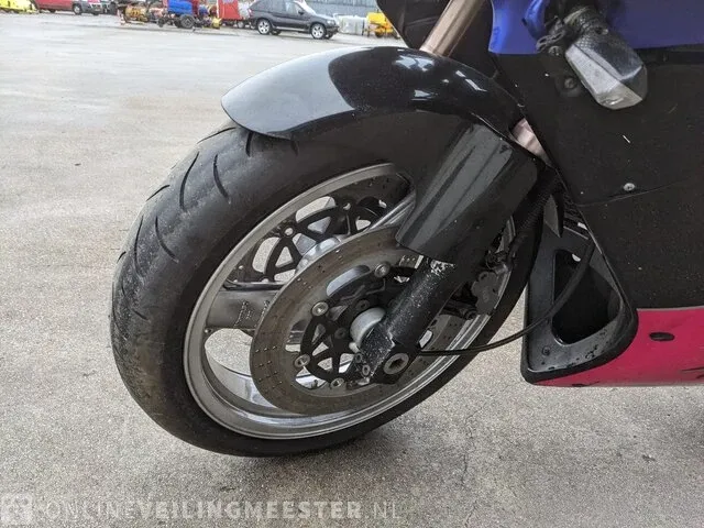 Motor kawasaki, zxr 750, bouwjaar 1993 - afbeelding 21 van  32