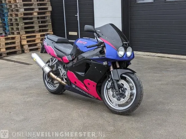 Motor kawasaki, zxr 750, bouwjaar 1993 - afbeelding 12 van  32