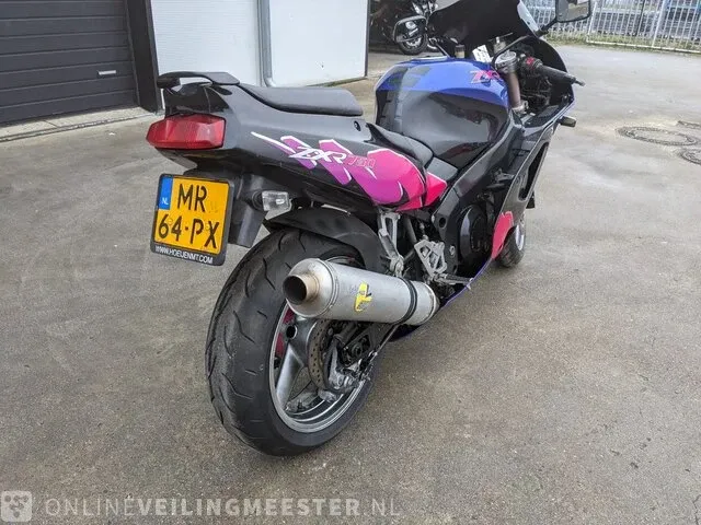 Motor kawasaki, zxr 750, bouwjaar 1993 - afbeelding 31 van  32