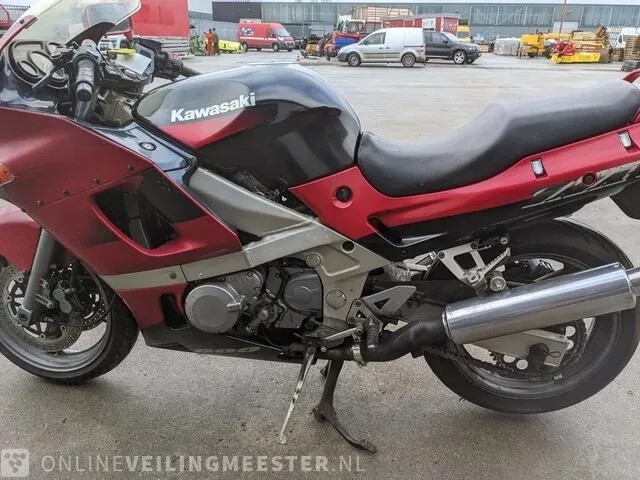 Motor kawasaki, zz-r 600, bouwjaar 1999 - afbeelding 13 van  36