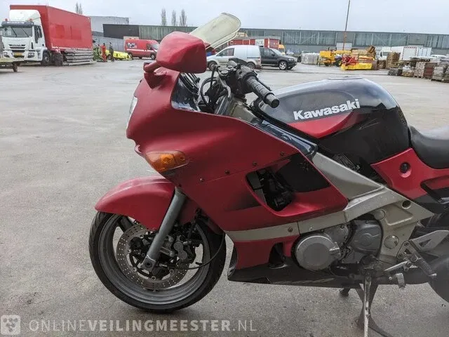 Motor kawasaki, zz-r 600, bouwjaar 1999 - afbeelding 14 van  36