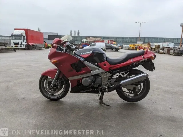 Motor kawasaki, zz-r 600, bouwjaar 1999 - afbeelding 31 van  36