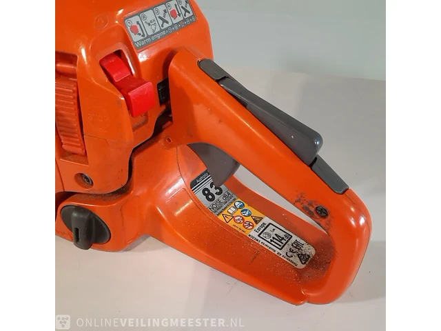 Motor kettingzaag husqvarna, 135 - afbeelding 8 van  10