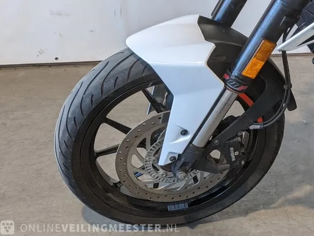 Motor ktm, 125 duke abs, bouwjaar 2019 - afbeelding 17 van  33