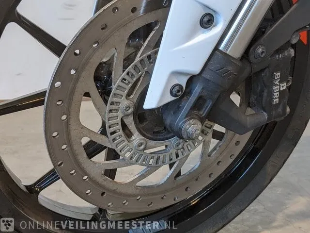 Motor ktm, 125 duke abs, bouwjaar 2019 - afbeelding 18 van  33