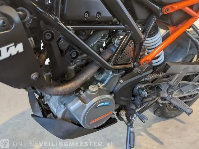 Motor ktm, 125 duke abs, bouwjaar 2019 - afbeelding 20 van  33