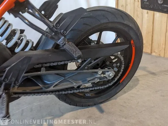 Motor ktm, 125 duke abs, bouwjaar 2019 - afbeelding 21 van  33