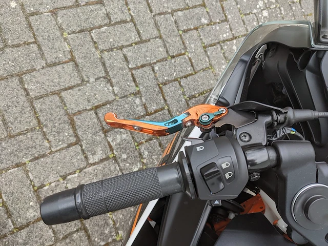 Motor ktm, rc 390, bouwjaar 2015 - afbeelding 9 van  51