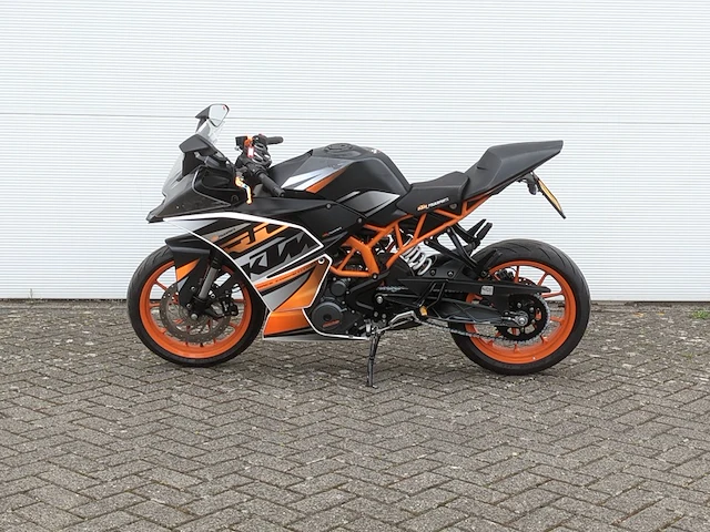 Motor ktm, rc 390, bouwjaar 2015 - afbeelding 45 van  51