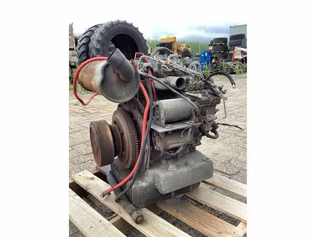 Motor kubota - afbeelding 3 van  4