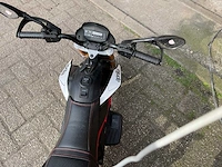 Motor op accu - afbeelding 6 van  6