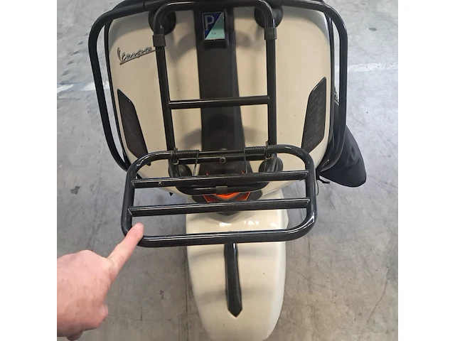 Motor scooter, piaggio, vespa gts 300, 2024 - afbeelding 10 van  25