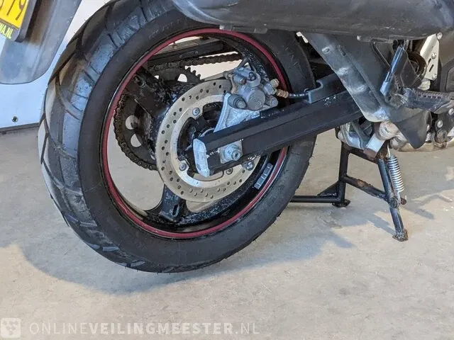 Motor suzuki, dl 650 v-strom, bouwjaar 2008 - afbeelding 2 van  27