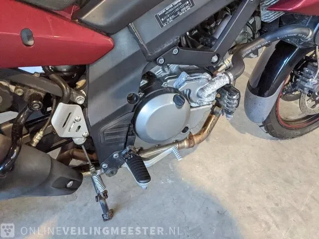 Motor suzuki, dl 650 v-strom, bouwjaar 2008 - afbeelding 7 van  27