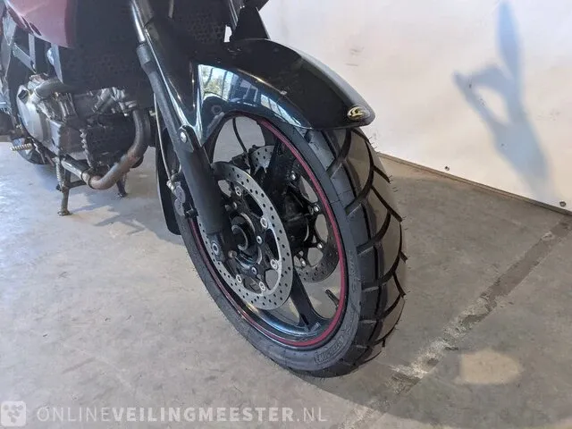 Motor suzuki, dl 650 v-strom, bouwjaar 2008 - afbeelding 9 van  27