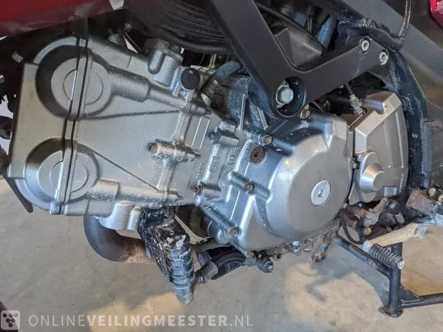 Motor suzuki, dl 650 v-strom, bouwjaar 2008 - afbeelding 16 van  27