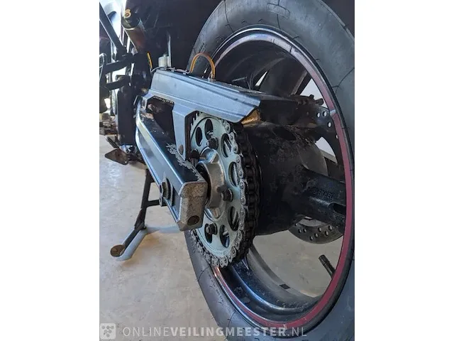 Motor suzuki, dl 650 v-strom, bouwjaar 2008 - afbeelding 18 van  27