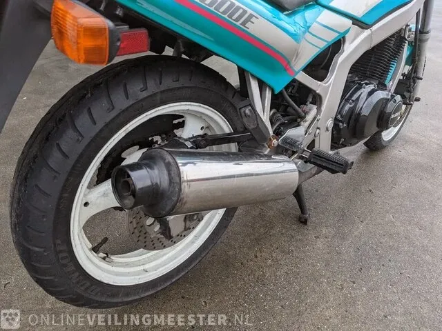 Motor suzuki, gs 500, bouwjaar 1991 - afbeelding 11 van  34