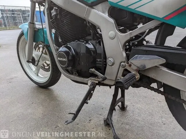 Motor suzuki, gs 500, bouwjaar 1991 - afbeelding 19 van  34