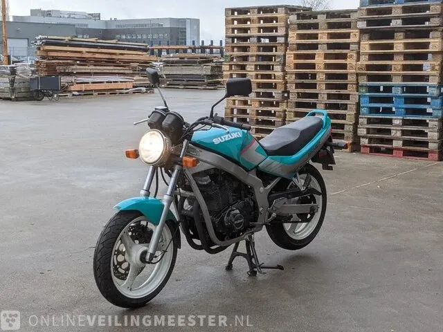 Motor suzuki, gs 500, bouwjaar 1991 - afbeelding 29 van  34