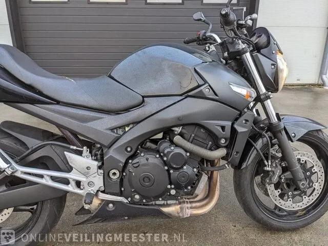 Motor suzuki, gsr 600, bouwjaar 2008 - afbeelding 6 van  35