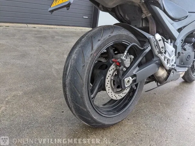 Motor suzuki, gsr 600, bouwjaar 2008 - afbeelding 8 van  35