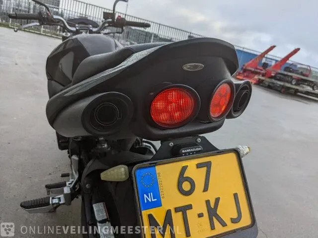 Motor suzuki, gsr 600, bouwjaar 2008 - afbeelding 11 van  35