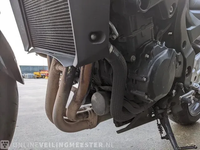 Motor suzuki, gsr 600, bouwjaar 2008 - afbeelding 19 van  35