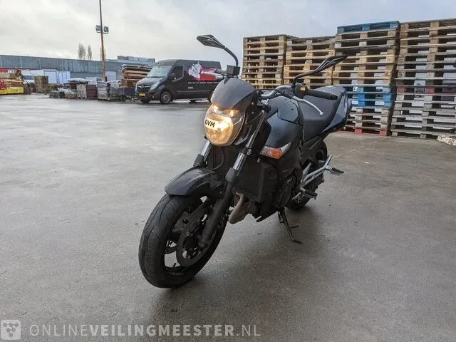 Motor suzuki, gsr 600, bouwjaar 2008 - afbeelding 30 van  35