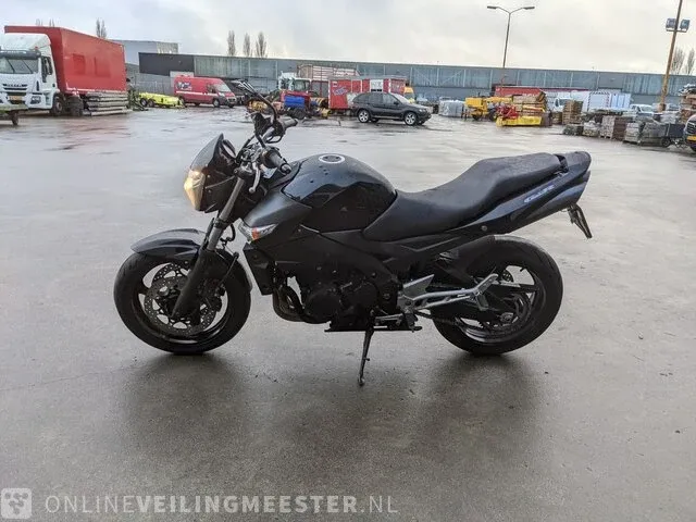 Motor suzuki, gsr 600, bouwjaar 2008 - afbeelding 31 van  35