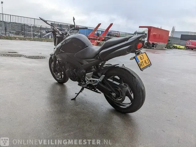 Motor suzuki, gsr 600, bouwjaar 2008 - afbeelding 32 van  35