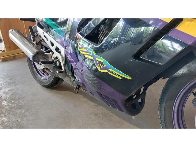 Motor, suzuki, gsx 600 f, 1996 - afbeelding 6 van  34