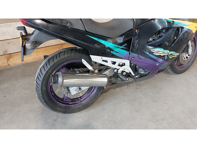 Motor, suzuki, gsx 600 f, 1996 - afbeelding 8 van  34