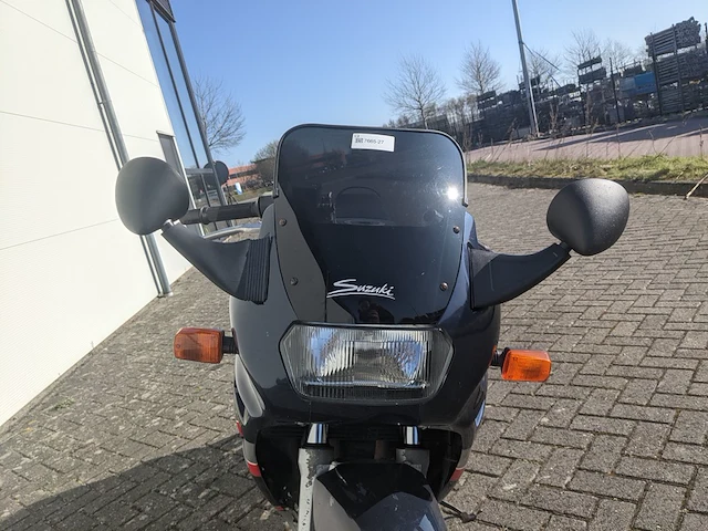Motor suzuki, gsx 750 f, bouwjaar 1989 - afbeelding 16 van  49