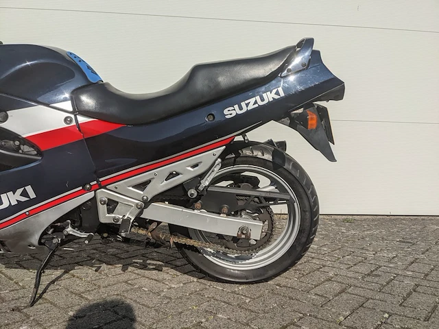 Motor suzuki, gsx 750 f, bouwjaar 1989 - afbeelding 18 van  49