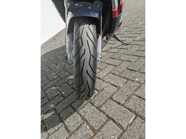 Motor suzuki, gsx 750 f, bouwjaar 1989 - afbeelding 31 van  49