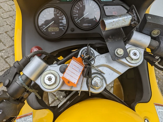 Motor suzuki, gsx600f , 2000 - afbeelding 16 van  66