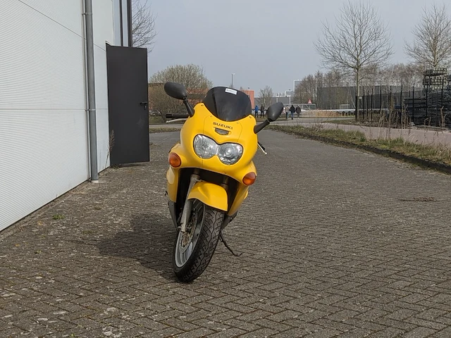 Motor suzuki, gsx600f , 2000 - afbeelding 23 van  66