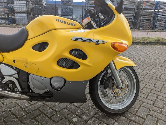 Motor suzuki, gsx600f , 2000 - afbeelding 49 van  66